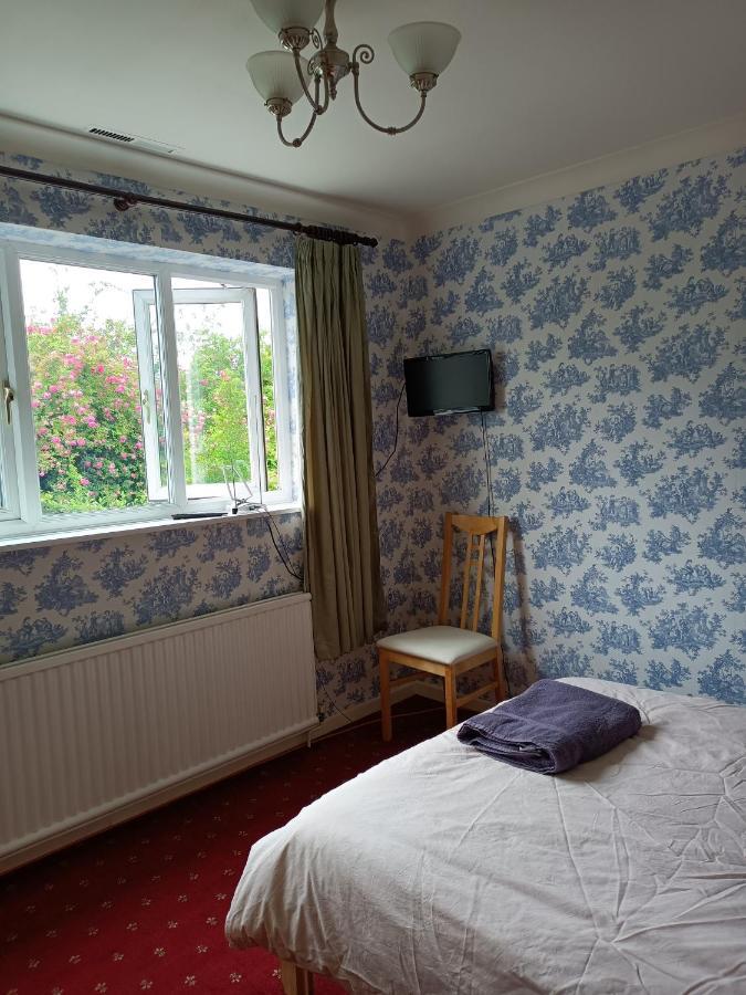 Hotel 5 Ravenhurst Drive Walsall Eksteriør billede